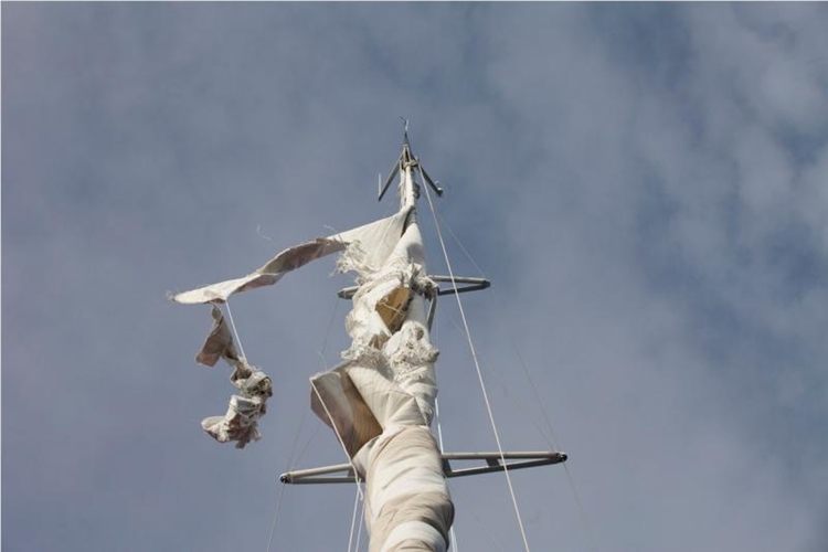 Sails blown out on way to Antarctica